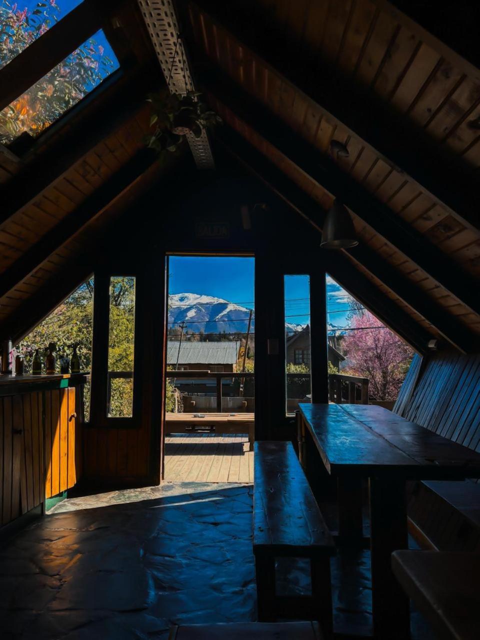 Alaska Patagonia Hostel San Carlos de Bariloche Exterior photo